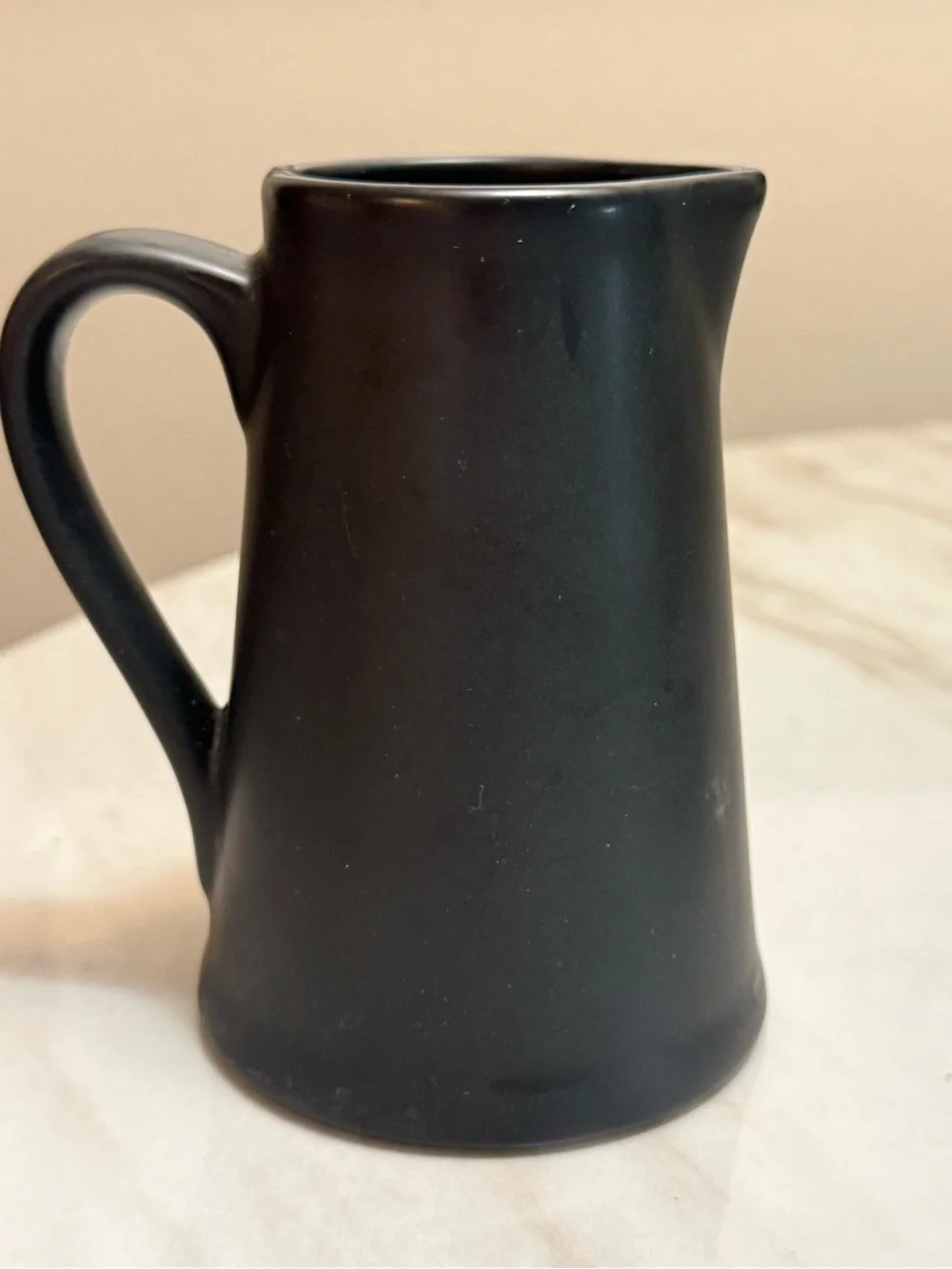 Robert Stanley Black Matte Ceramic Pitcher 14 oz Microwave Safe Solid Shield